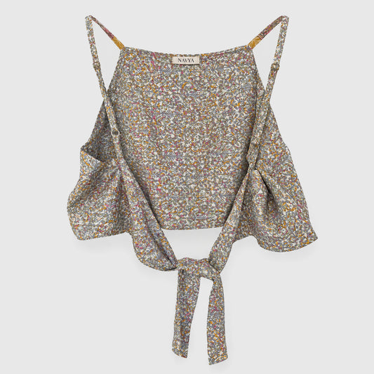 Upcycled Cropped Wickeltop #785 aus Vintage-Sari in Weiß & Grau – Rückansicht