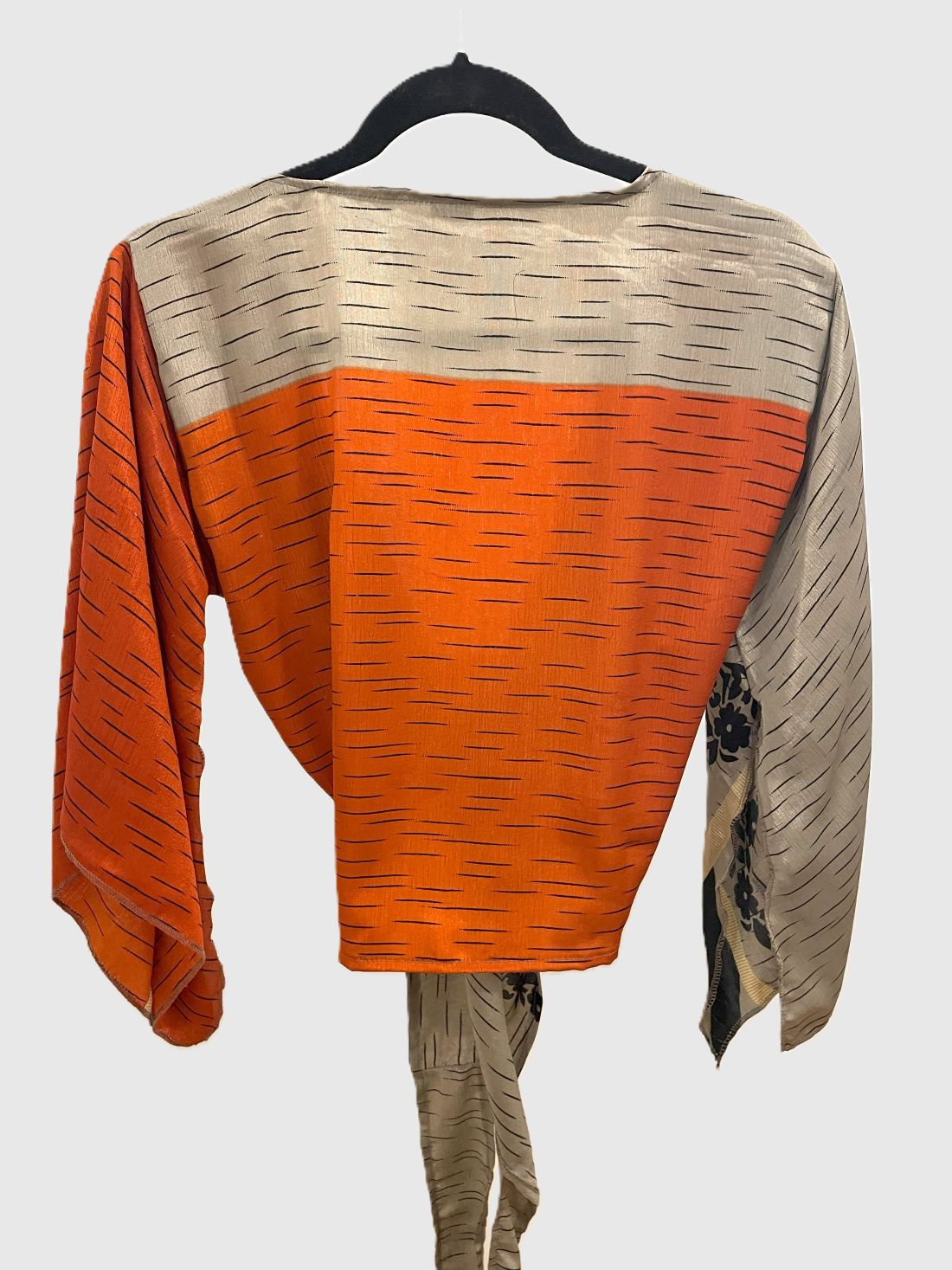 Indian Tight Top Bluse in Orange, Grau und Schwarz