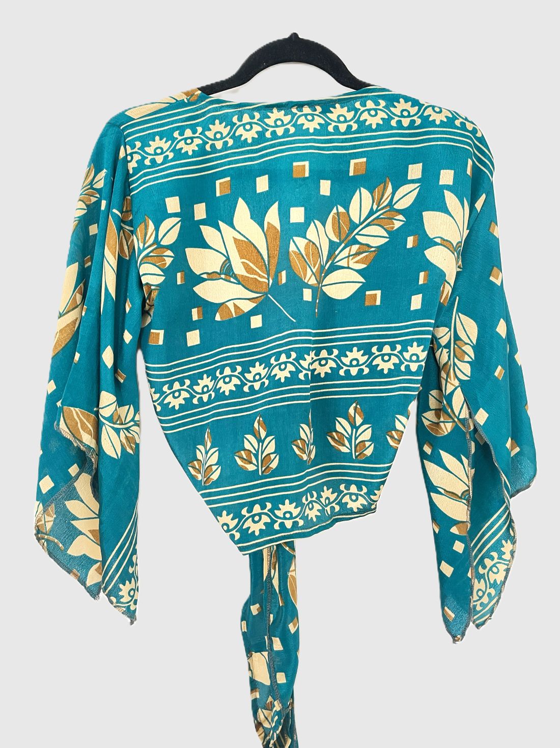 Indian Tight Top Bluse in Türkis, Beige und Braun