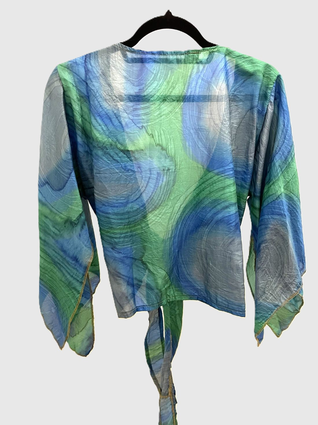 Upcycled Wickelbluse #601 - Blau & Grün