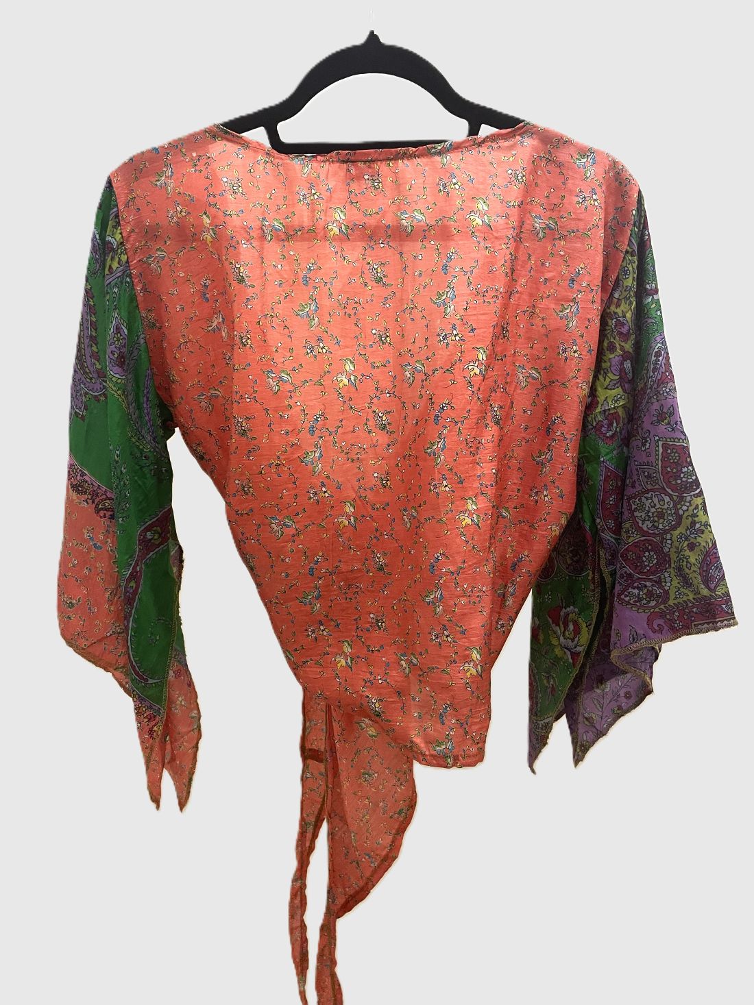 Upcycled Wickelbluse #621 - Rosa, Lila & Grün