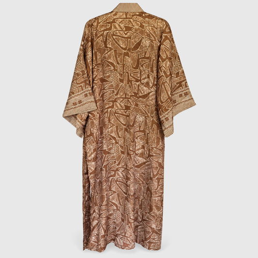 Upcycled Kimono Lang #1323 aus Vintage-Sari in Orange & Braun – Rückansicht