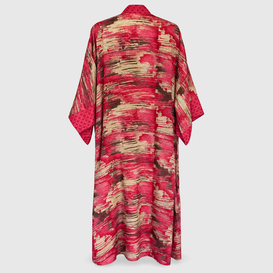 Upcycled Kimono Lang #1344 aus Vintage-Sari in Rot & Magenta – Rückansicht