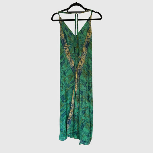 Upcycled Magic Scarf Dress Lang #729 aus Vintage-Sari in Türkis – Rückansicht