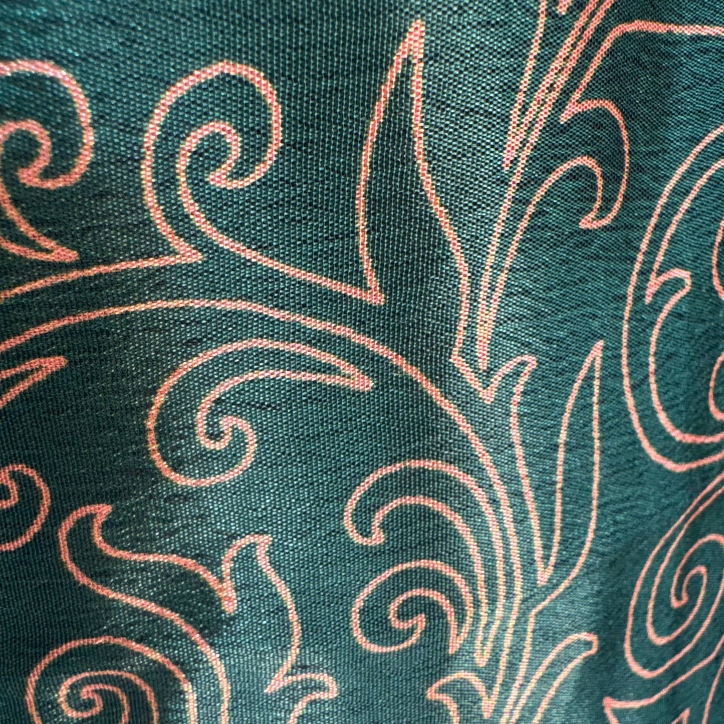 Upcycled Tiered Palazzo Pants #1051 aus Vintage-Sari in Grün – Detailansicht