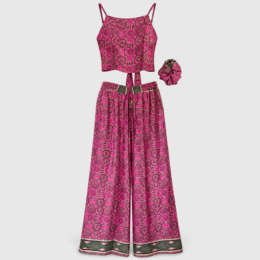 Upcycled Set aus Wickeltop und Palazzo-Hose aus Sari-Stoff in Magenta, Vorderansicht