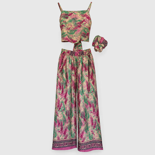 Upcycled Set aus Wickeltop und Palazzo-Hose aus Sari-Stoff in Magenta & Grün, Vorderansicht