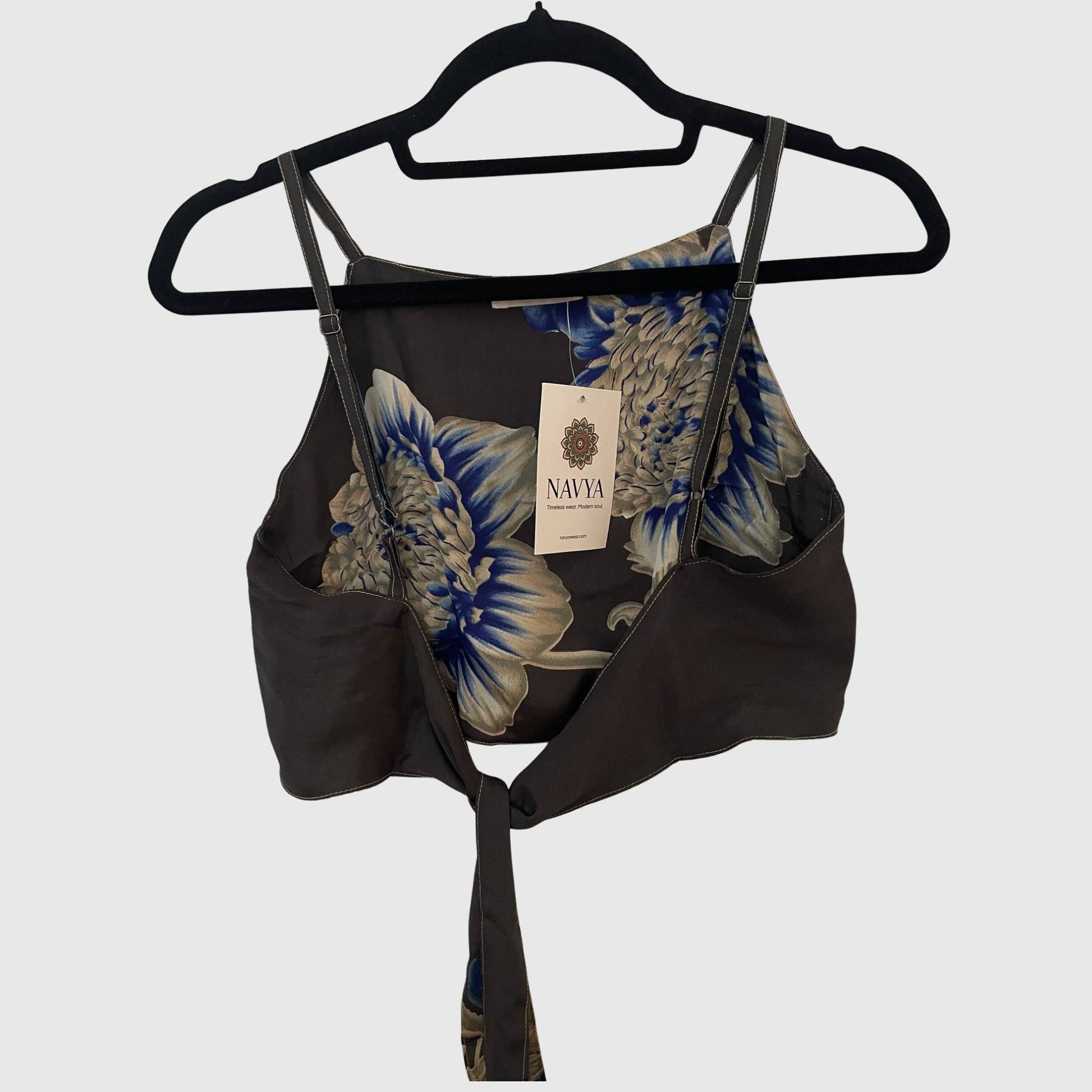 Upcycled Cropped Wickeltop #760 aus Vintage-Sari in Braun und Blau – Rückansicht