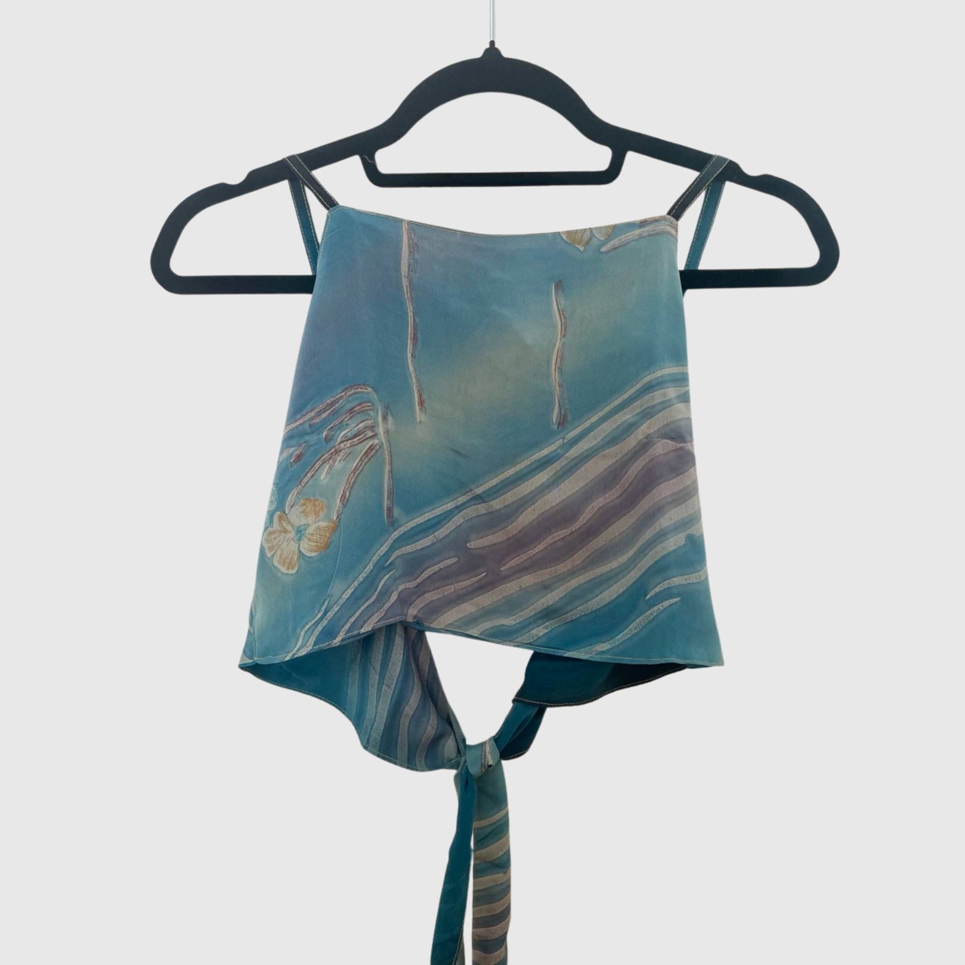 Upcycled Cropped Wickeltop #770 aus Vintage-Sari in Blau – Vorderansicht