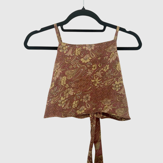Upcycled Cropped Wickeltop #772 aus Vintage-Sari in Braun und Gelb – Vorderansicht