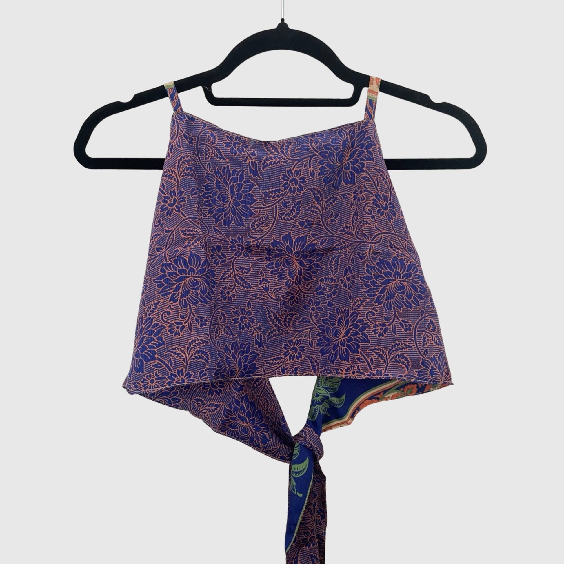 Upcycled Cropped Wickeltop #776 aus Vintage-Sari in Lila – Vorderansicht