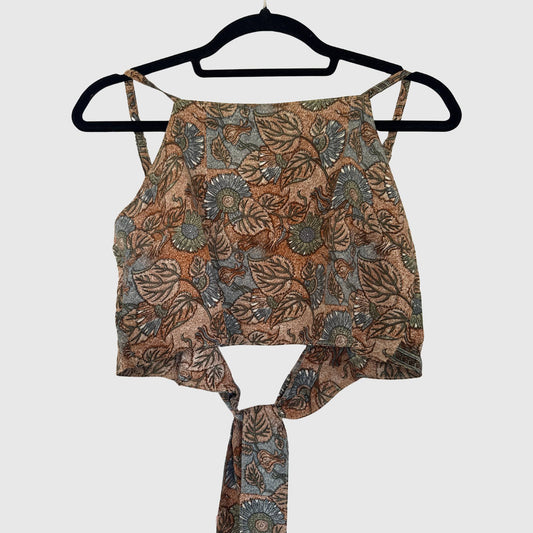 Upcycled Cropped Wickeltop #781 aus Vintage-Sari in Weiß & Braun – Vorderansicht