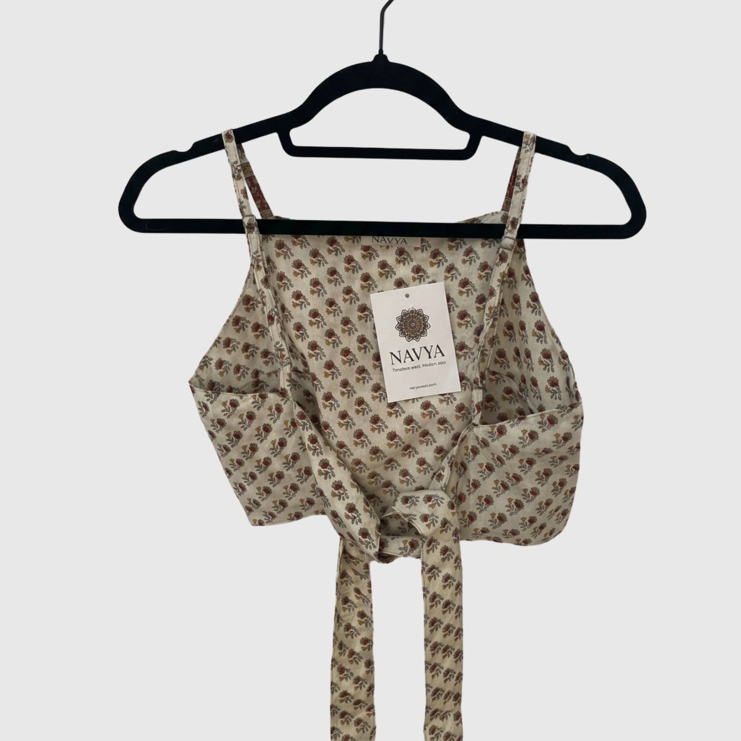 Upcycled Cropped Wickeltop #751 - Beige