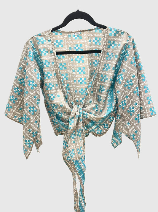 Indian Tight Top Bluse in Türkis, Grau und Weiß