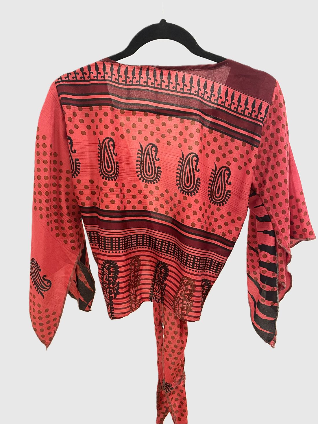 Indian Tight Top Bluse in Pink, Rot und Schwarz