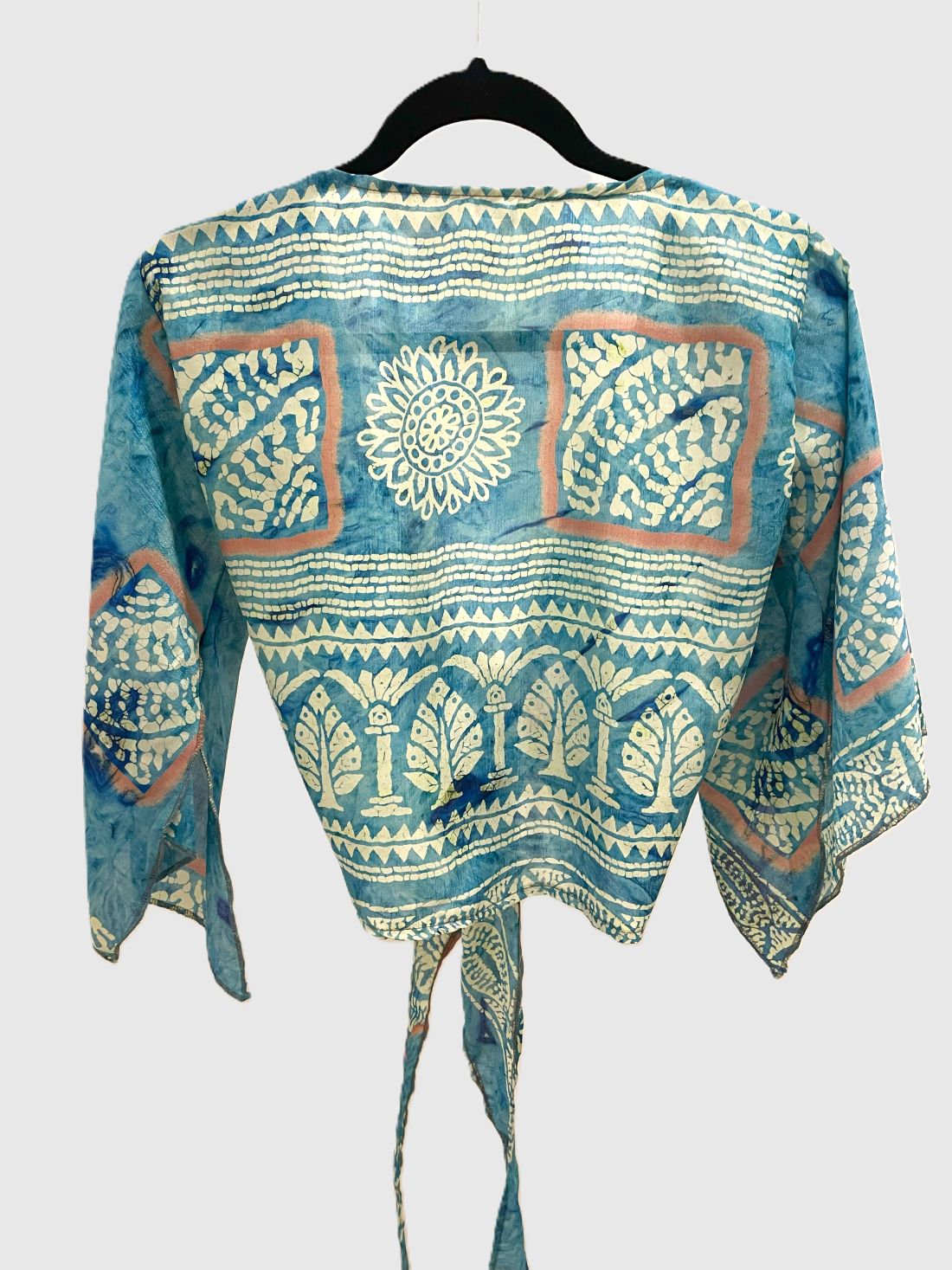 Indian Tight Top Bluse in Blau, Orange und Sand