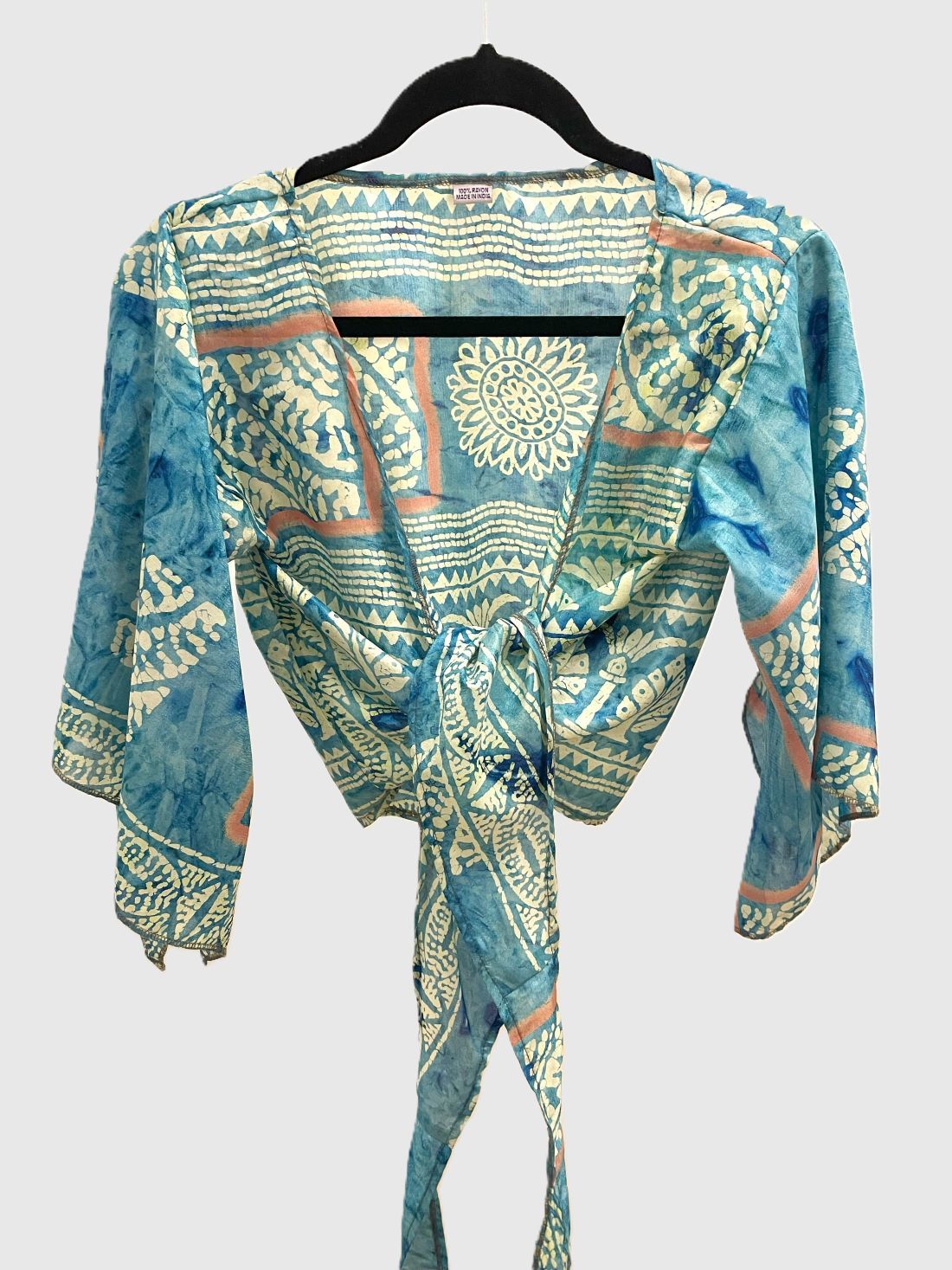 Indian Tight Top Bluse in Blau, Orange und Sand