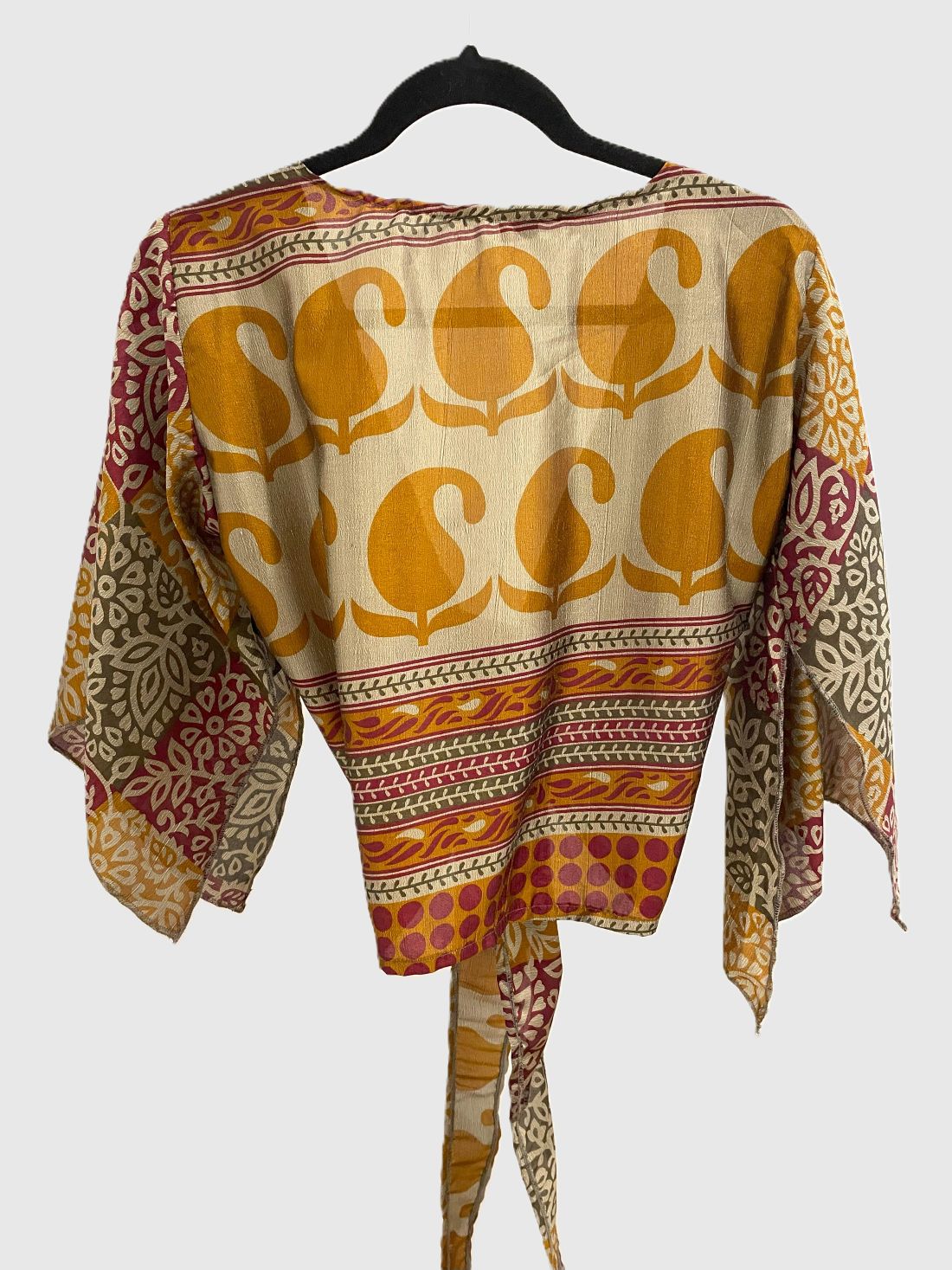 Indian Tight Top Bluse in Orange, Silber und Rot