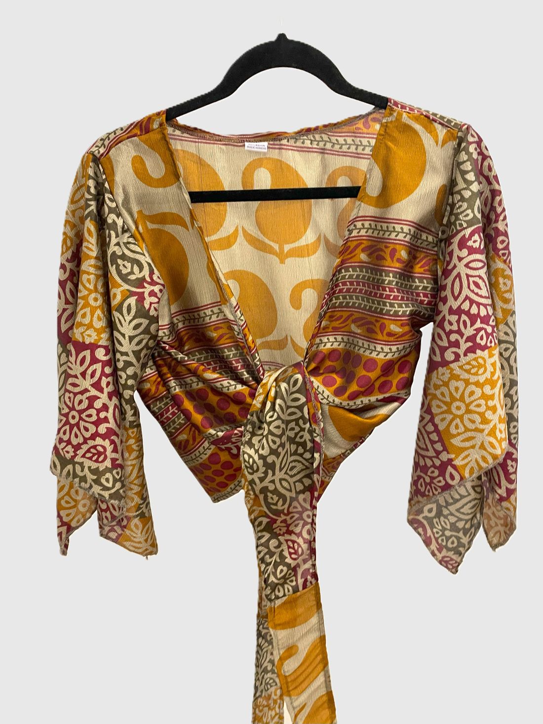 Indian Tight Top Bluse in Orange, Silber und Rot