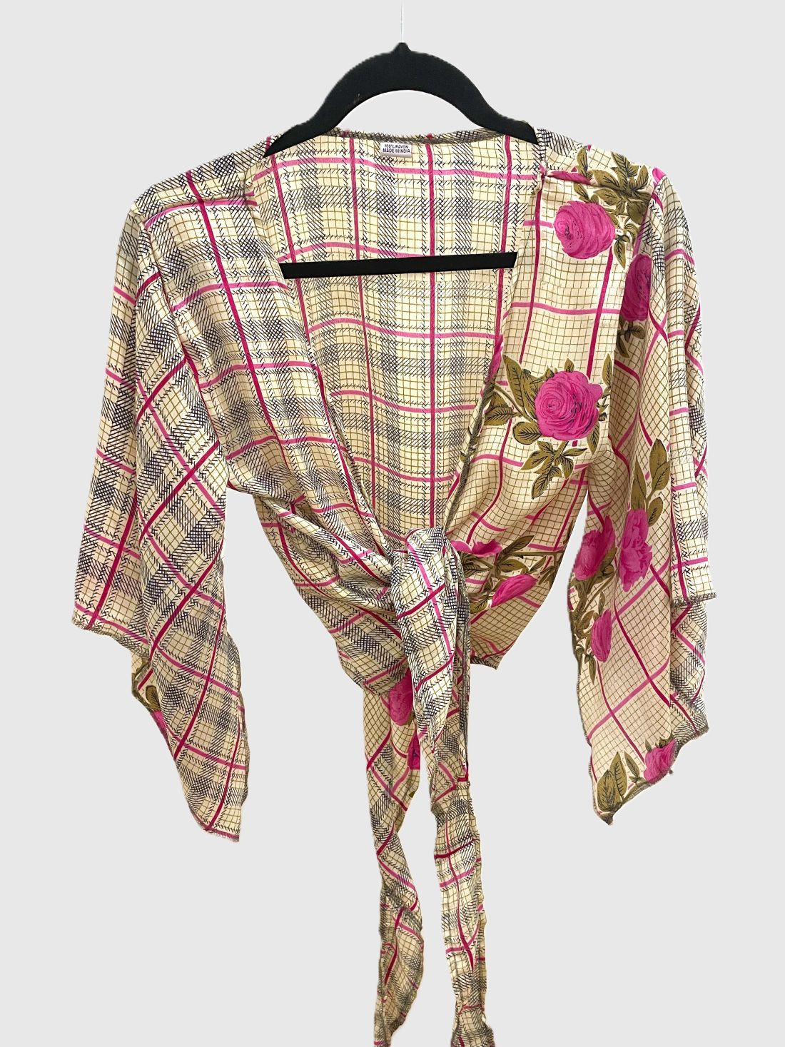 Indian Tight Top Bluse in Beige, Pink, Schwarz und Grün