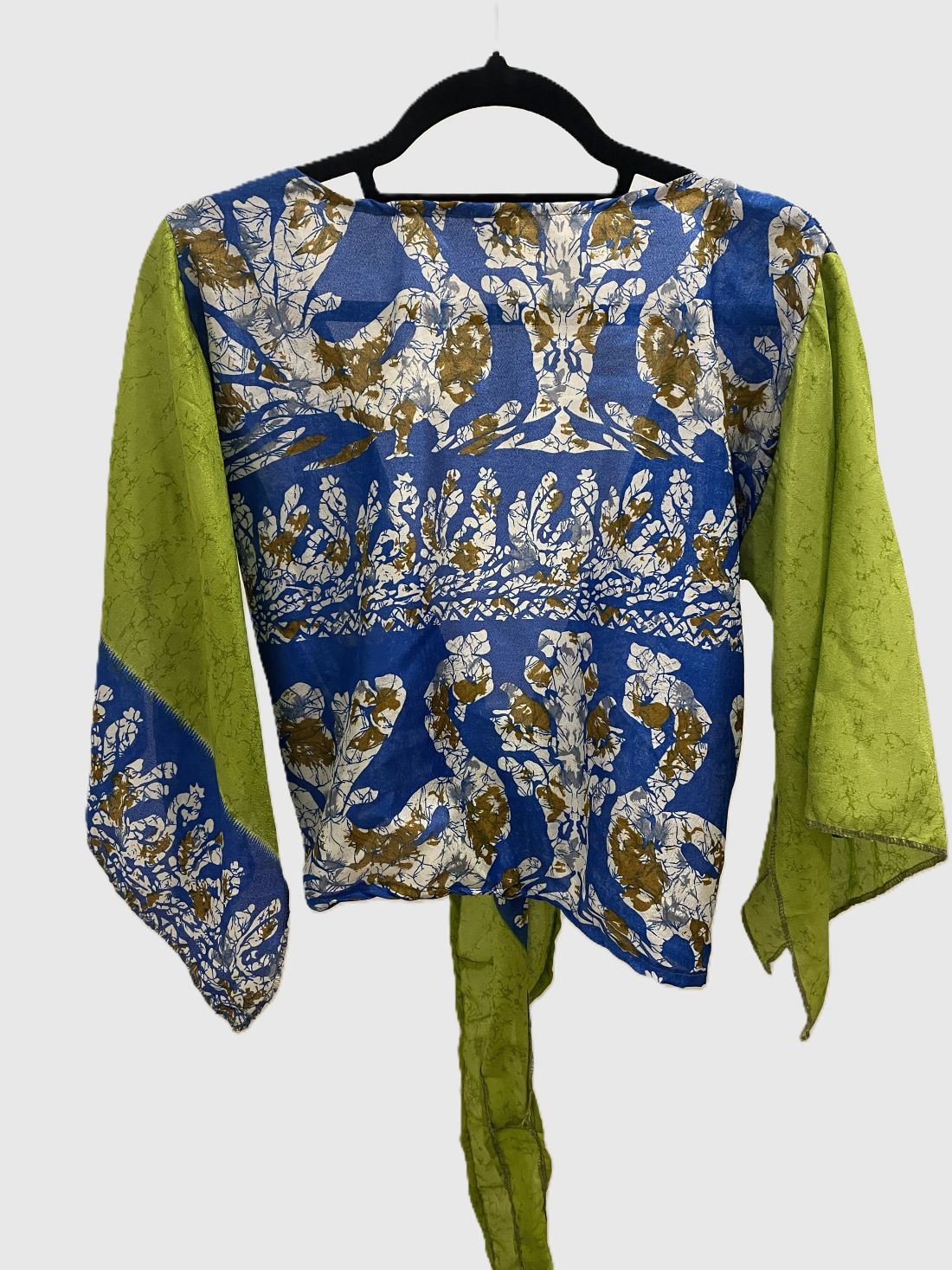 Indian Tight Top Bluse in Grün, Blau und Weiß