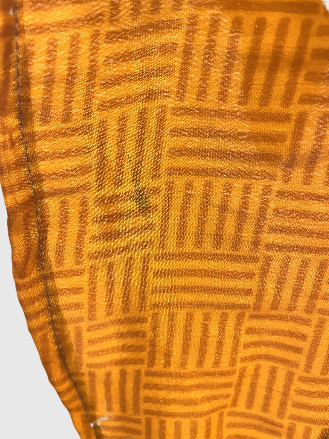 Indian Tight Top Bluse in Gelb, Orange, Beige und Blau mit Fleck
