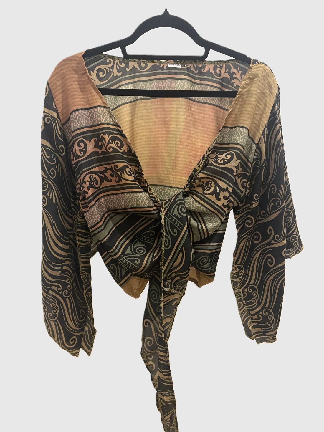 Upcycled Wickelbluse #616 - Schwarz & Beige