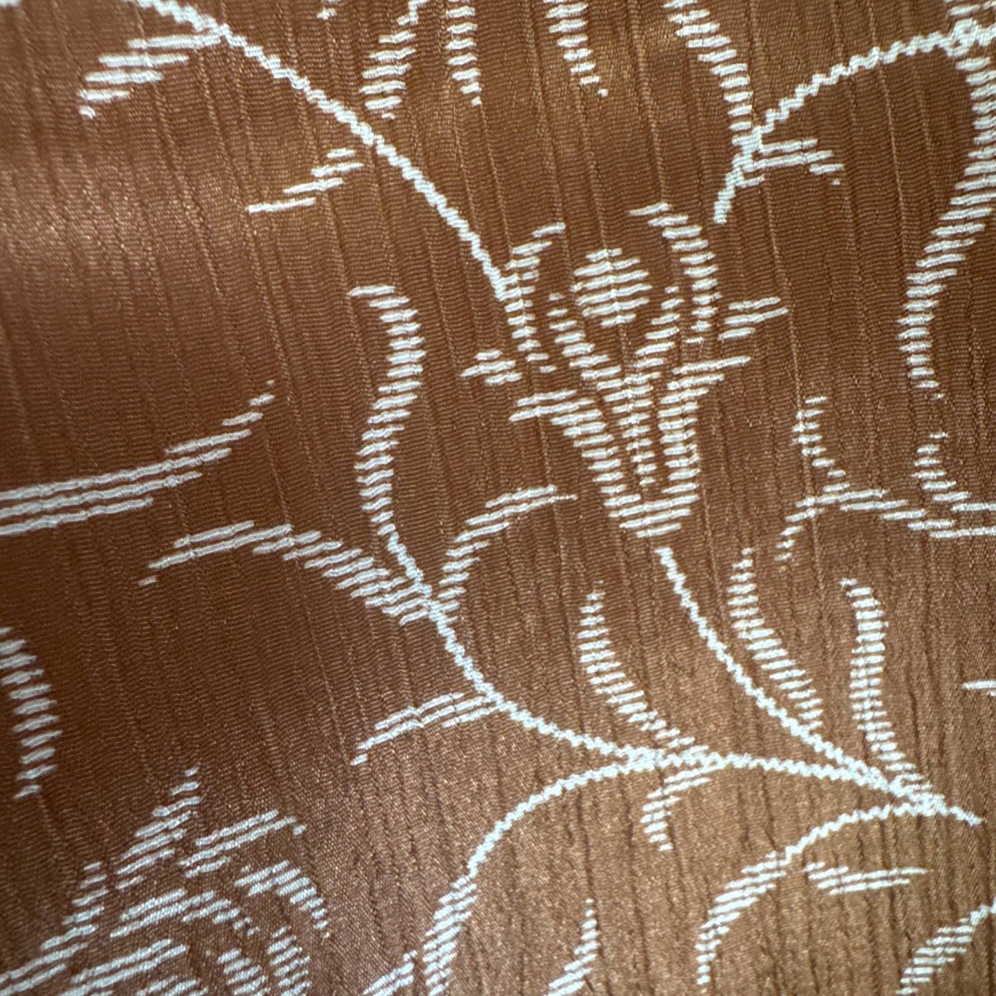 Upcycled Kimono #991 aus Vintage-Sari in Braun – Detailansicht