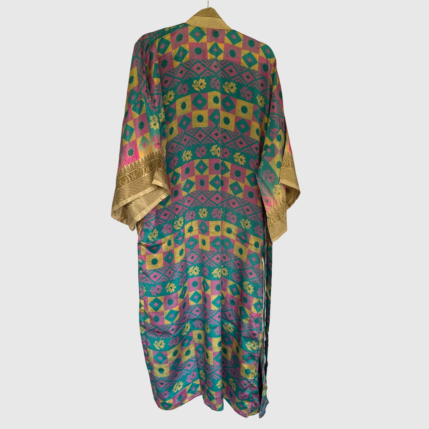 Upcycled Kimono Lang #1310 aus Vintage-Sari in Türkis & Pink – Rückansicht