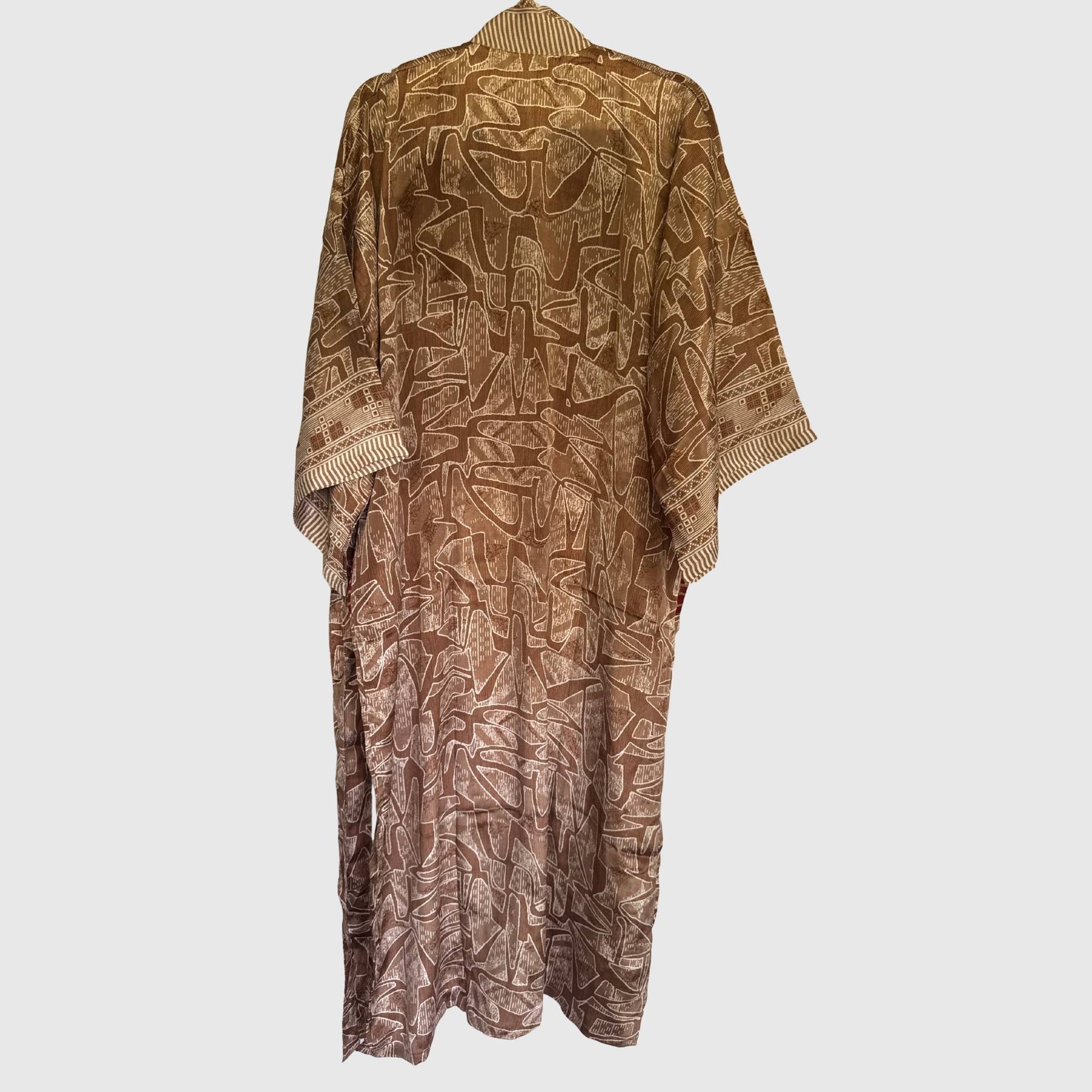 Upcycled Kimono Lang #1323 aus Vintage-Sari in Orange & Braun – Rückansicht