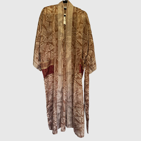 Upcycled Kimono Lang #1323 aus Vintage-Sari in Orange & Braun – Vorderansicht