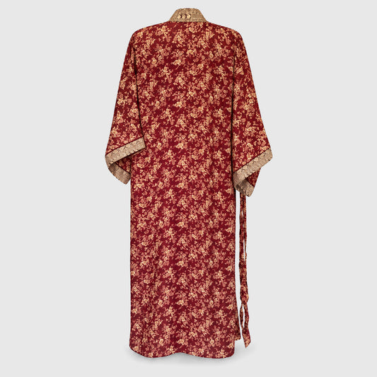 Upcycled Kimono Lang #1327 aus Vintage-Sari in Rot & Rosa – Rückansicht