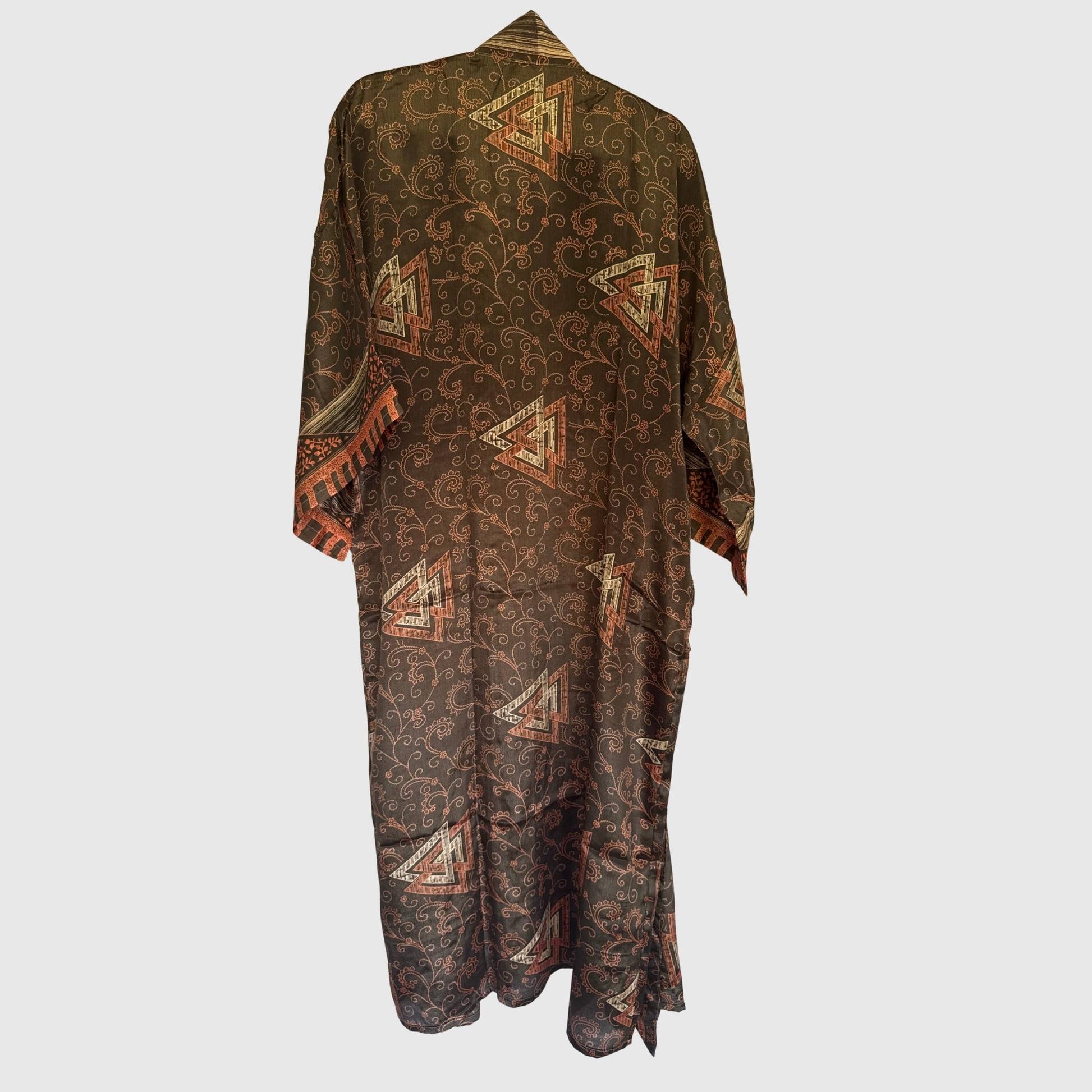 Upcycled Kimono Lang #1330 aus Vintage-Sari in Braun – Rückansicht