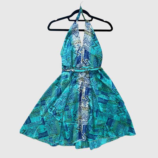 Kurzes Magic Scarf Dress aus upcyceltem Sari in Türkis und Grün, Vorderansicht
