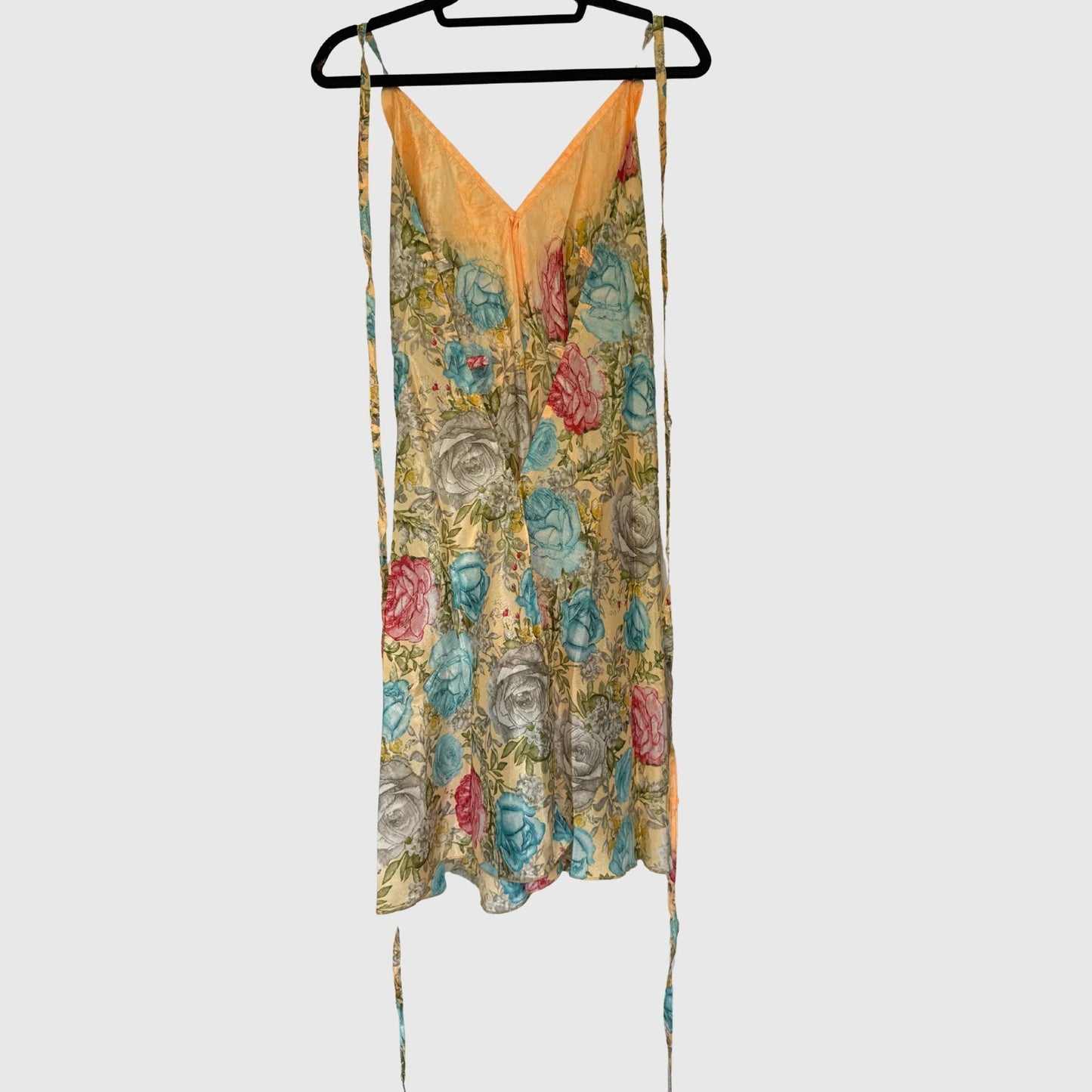 Upcycled Magic Scarf Dress Kurz #685 aus Vintage-Sari in Beige & Türkis – Rückansicht