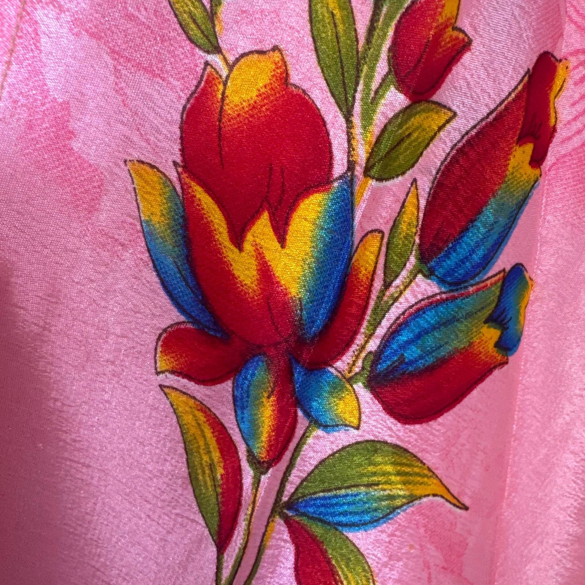 Upcycled Magic Scarf Dress Kurz #695 aus Vintage-Sari in Rosa & Pink – Detailansicht