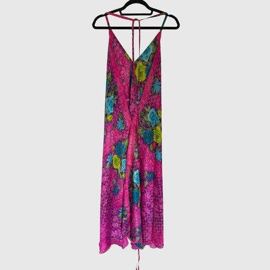 Upcycled Magic Scarf Dress Lang #732 aus Vintage-Sari in Pink & Lila – Rückansicht