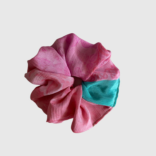 Upcycled Scrunchie #1020 aus Vintage-Sari in Pink & Braun