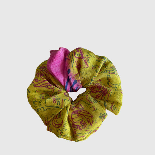 Upcycled Scrunchie #1031 aus Vintage-Sari in Braun & Gold