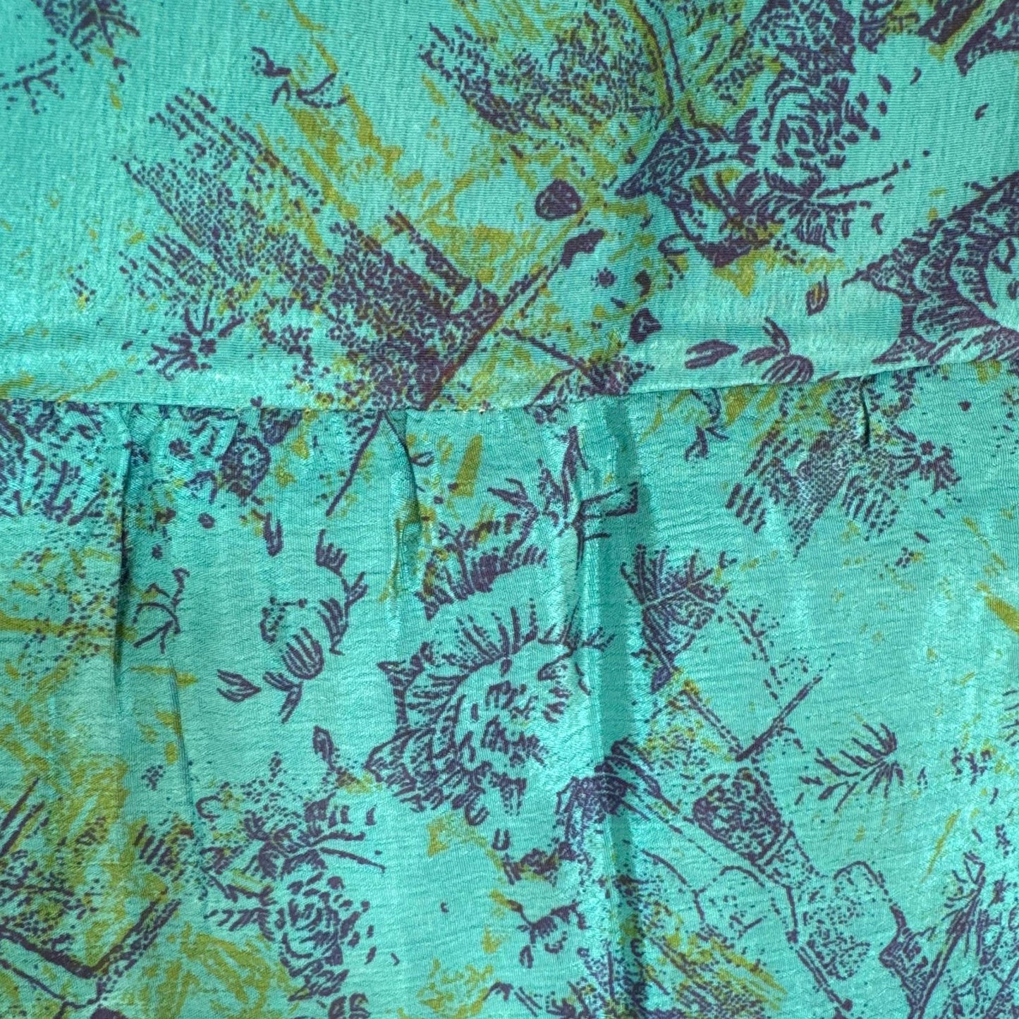 Upcycled Tiered Palazzo Pants #1062 aus Vintage-Sari in Türkis – Detailansicht