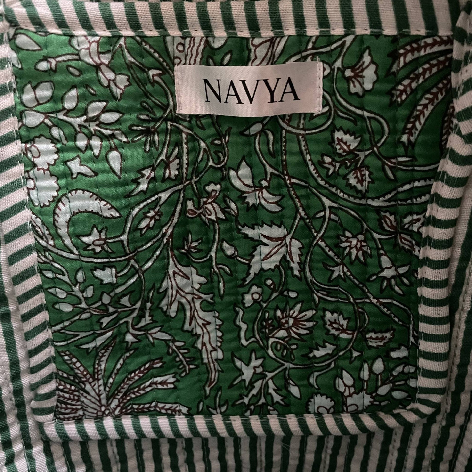 Tote Bag aus Baumwolle in Grün, Innentasche mit Reißverschluss
