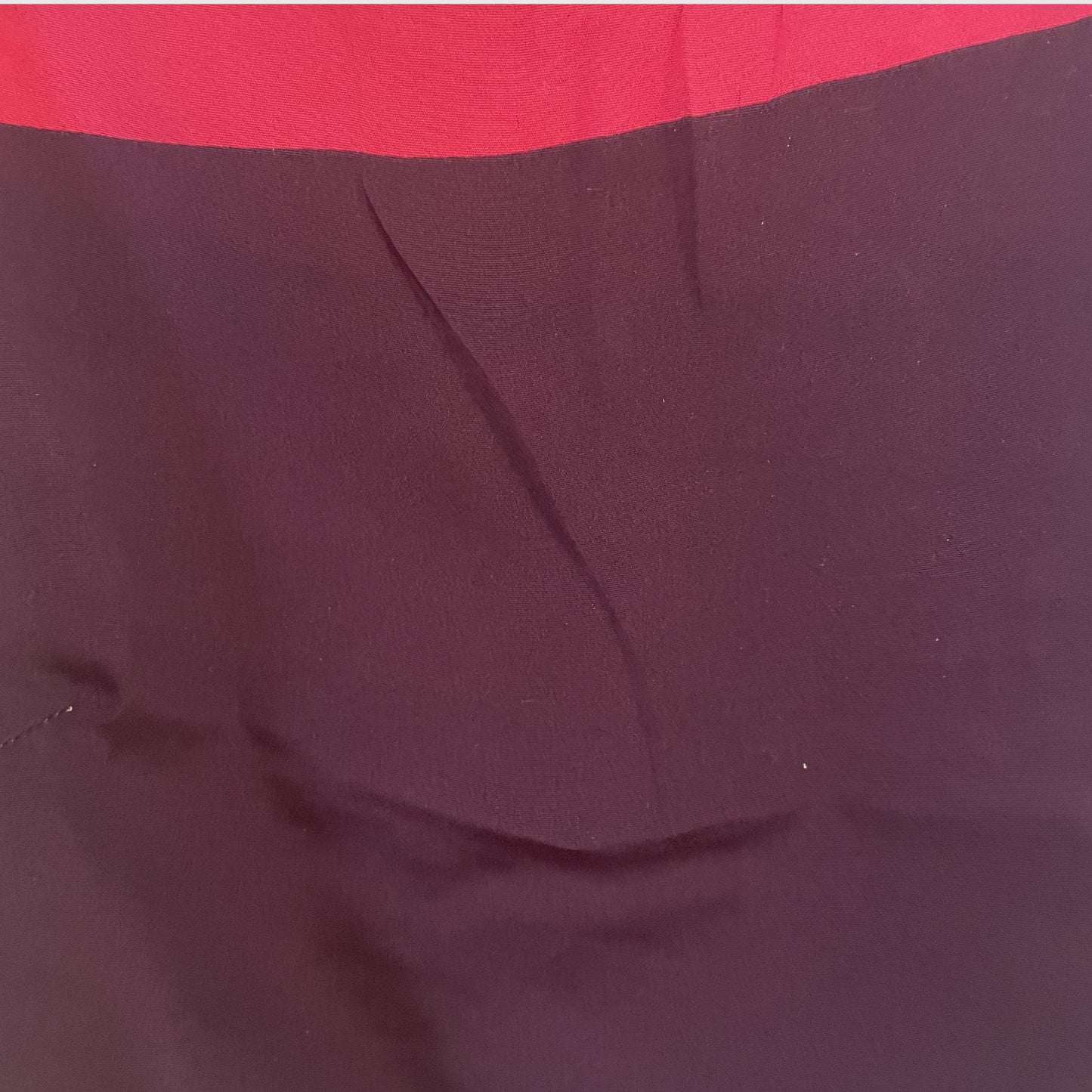 Upcycled Cropped Wickeltop #759 aus Vintage-Sari in Pink – Stoffdetail