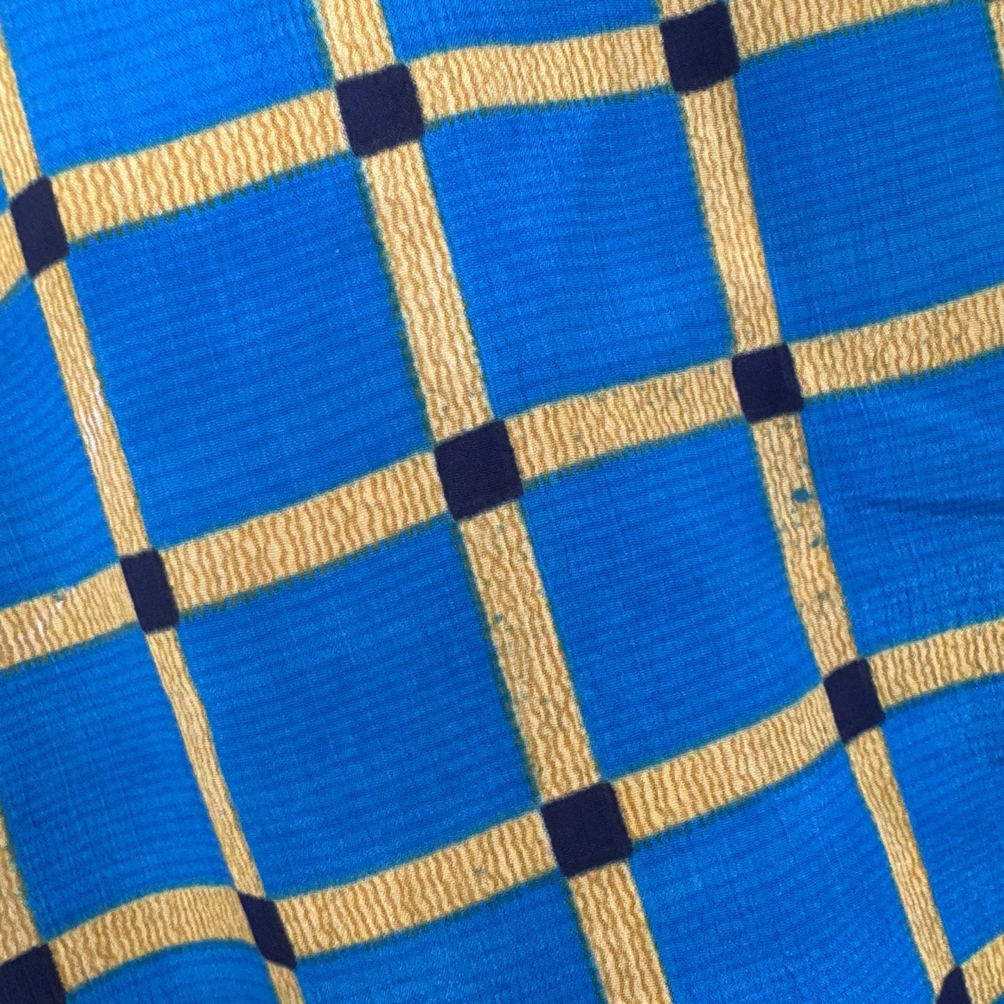 Upcycled Wickelbluse #905 aus Vintage-Sari in Blau – Detailansicht