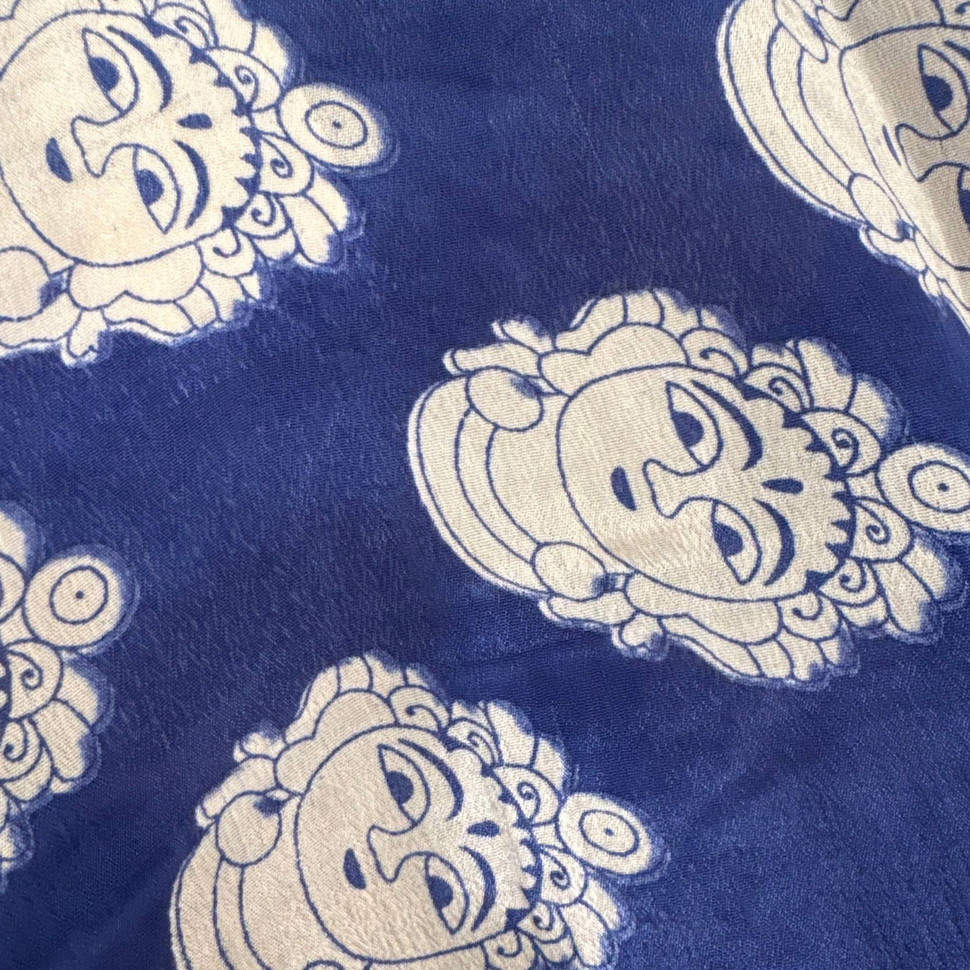 Upcycled Wickelbluse #914 aus Vintage-Sari in Blau – Detailansicht