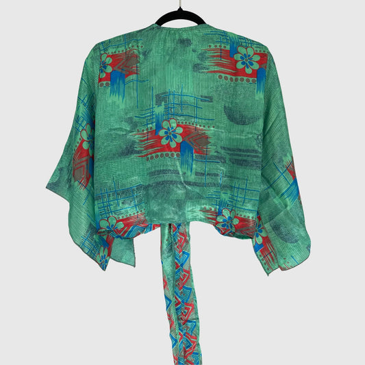 Upcycled Wickelbluse #941 aus Vintage-Sari in Türkis – Rückansicht